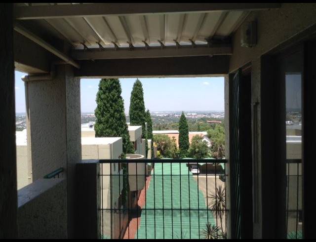 1 BEDROOM PROPERTY TO RENT IN MORNINGSIDE